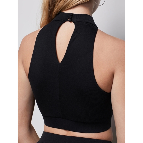 Brand New Good American Halter Crop Top! - Picture 6 of 8